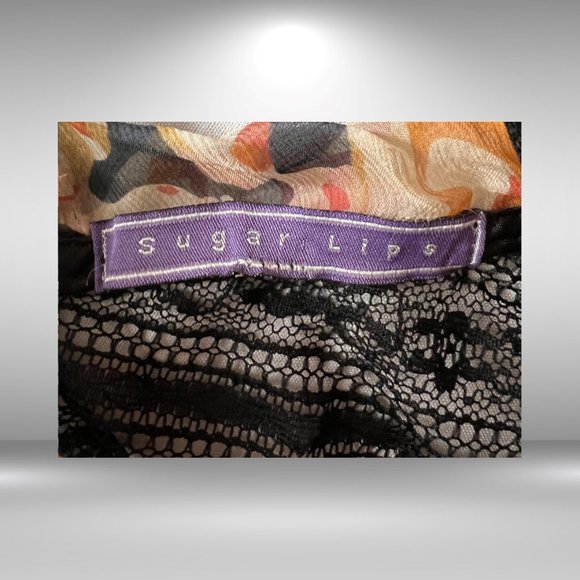 Sugarlips Ruffle Sleeveless Sheer, Lined Blouse Covered Buttons Mesh Lace Collar - Picture 4 of 5